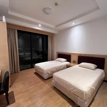 Nick'S Homestay @Boulevard Mall @ Imperial Suites Kuching Exterior photo
