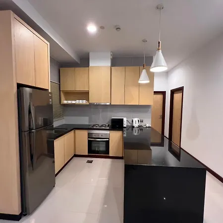 Nick'S Homestay @Boulevard Mall @ Imperial Suites Kuching Exterior photo