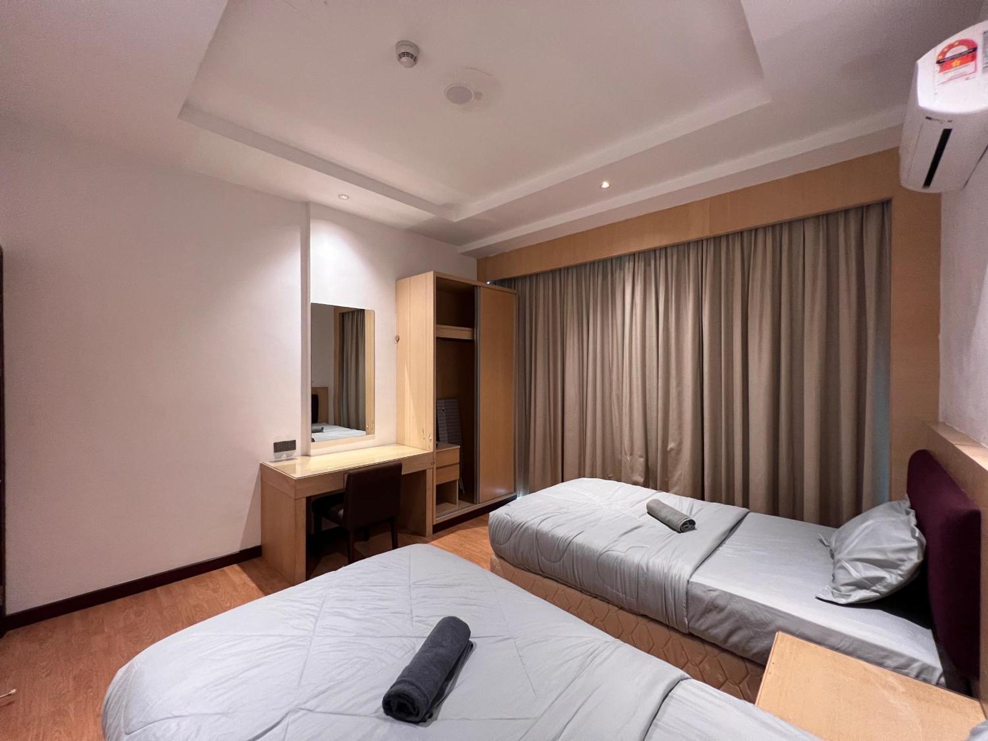 Nick's @boulevard Mall @ Imperial Apartment Kuching