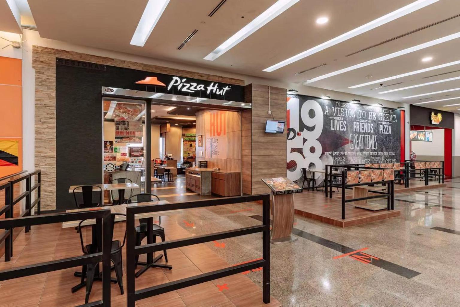 Nick's @boulevard Mall @ Imperial Apartment